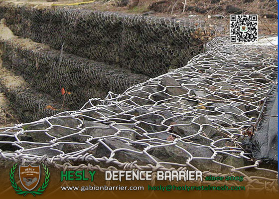 Chine 2.0mm 60X80mm 2X1X1m Corbeille en gabion en treillis hexagonal tissé avec couvercle fournisseur