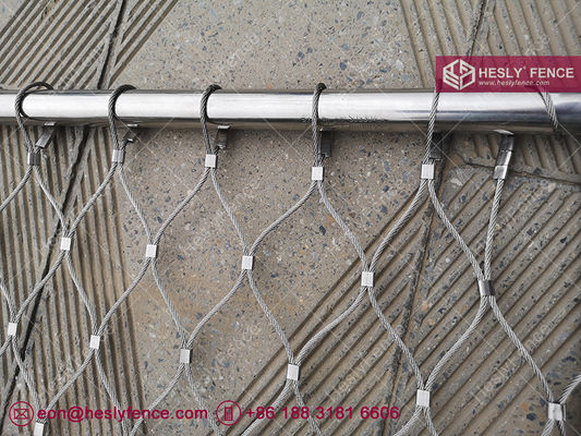 Chine Système de filet de sécurité pour héliport AISI316(L), 125 kg, test de charge de chute de 1 m de hauteur, fabricant chinois conforme à la norme CAP 437 fournisseur