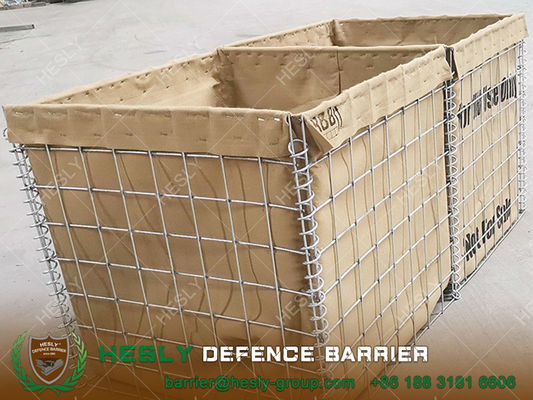 Chine Barrière de gabon en treillis soudés en géotextile militaire. fournisseur