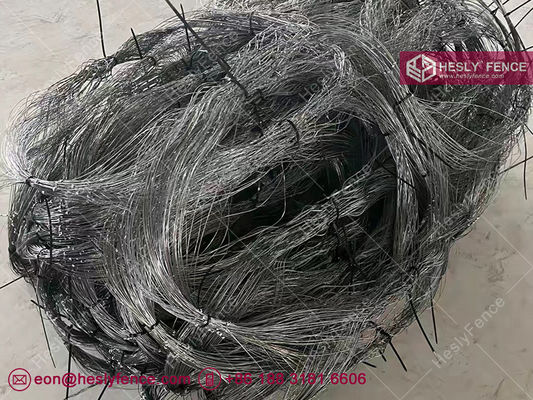 Chine 10X10X1.4m MZP Putanka Wire, Obstacle discret, diamètre de fil 0.5/0.5/0.8/0.8mm, HeslyFence Chine fournisseur