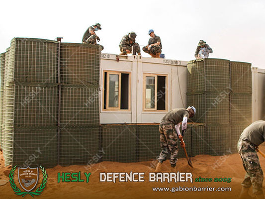 Chine UN PKF Military HESLY Bastion Barrier, hauteur de 1,37 m, revêtu de géotextile lourd, couleur verte fournisseur