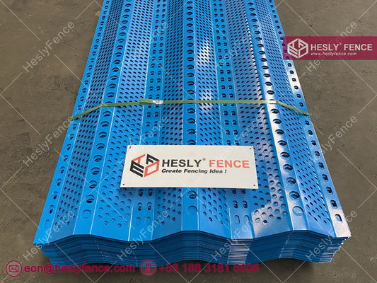 Chine 900mm Bâche anti-vent et anti-poussière | Structure en acier de 12m de haut | 38% de surface ouverte | HeslyFence - Chine fournisseur