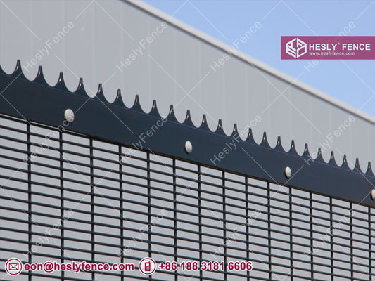 358 Anti-escalade Haute Sécurité Clôture | Panneau en maille anti-coupure | Grillage soudé avec dessus à pointes de rasoir - HeslyFence fournisseur