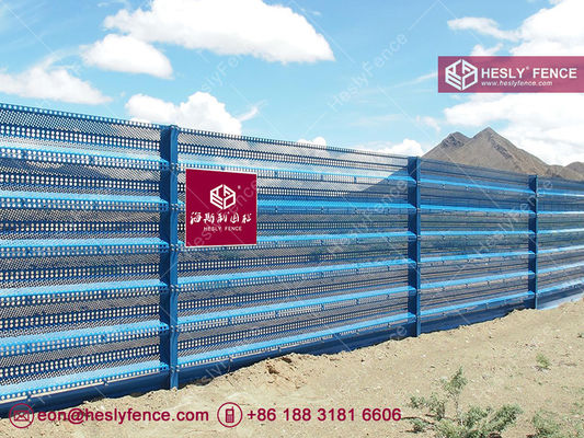 panneaux brise-vent en acier | épaisseur 1,5 mm | largeur 300 mm | sommet unique | 30 % de surface ouverte | Bleu | HeslyFence - Usine chinoise fournisseur