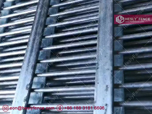 Grillage anti-escalade | Fil de calibre 8 | Barre plate renforcée verticale | Galvanisé à chaud - Hesly Fence - Chine fournisseur
