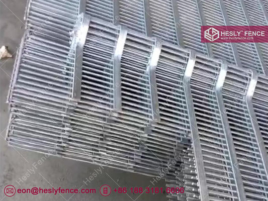 Grillage anti-escalade | Fil de calibre 8 | Barre plate renforcée verticale | Galvanisé à chaud - Hesly Fence - Chine fournisseur