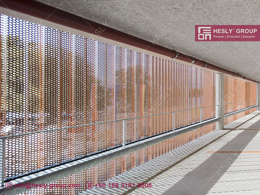 Façades en métal perforé d'aluminium 530X2000mm pour l'esthétique intérieure et extérieure des murs de bâtiments fournisseur