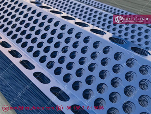 Panneau de clôture perforé de contrôle du vent et de la poussière | Clôture anti-vent ondulée | Couleur orange | largeur 900 mm | longueur 3 m - HeslyFence fournisseur