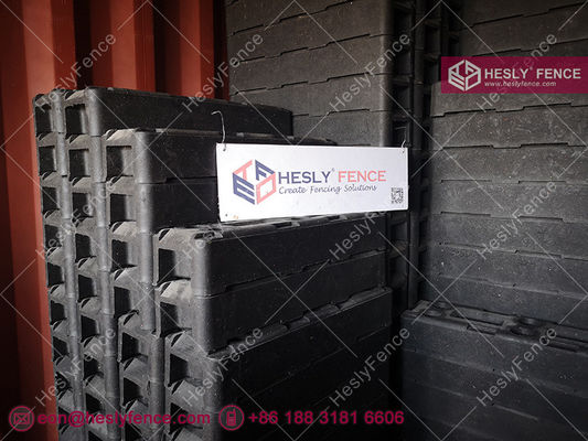 Des pieds en caoutchouc recyclées. Une ouverture OD32mm. HeslyFence-Chine. fournisseur