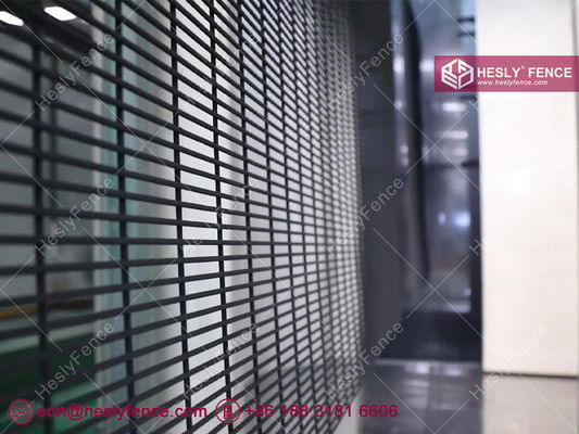 Grillage de sécurité Clear View | Panneau en treillis anti-escalade 2D 358 | Maille de 1/2"x3" | Galvanisé à chaud | HeslyFence fournisseur