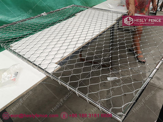Filet de sécurité périmétrique pour hélideck en acier inoxydable 316 | Maille de corde à manchon | Test de charge de chute conforme à la norme CAP 437 | Marque Hesly fournisseur