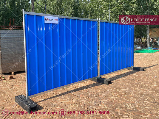 2.1X2.4m Temporaire de la clôture de feuille ondulée couleur rouge. fournisseur