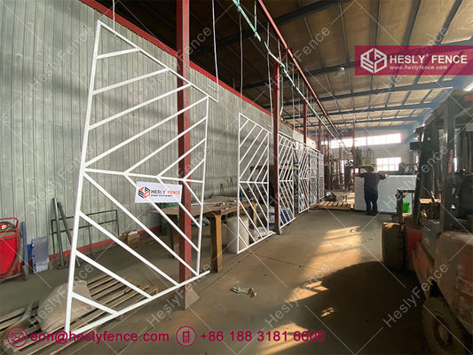 Panneau de clôture en acier de hauteur Mod Elite de 1,1m. 6' barrière de foule. Noir. Clôture Chevron. fournisseur