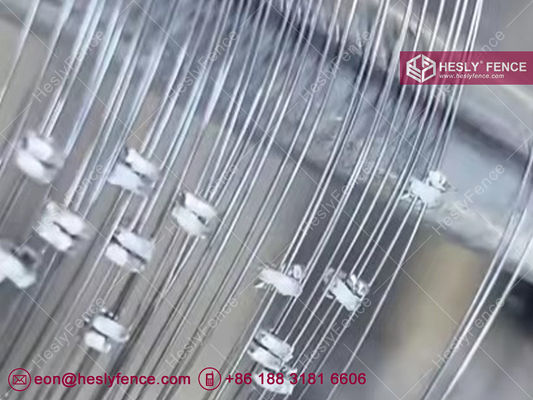 10X10m MZP Putanka, 0.5/0.6/0.8/0.9mm diamètre de fil, MZP HeslyFence Chine vente de l'usine de fil de fer enchevêtrée fournisseur