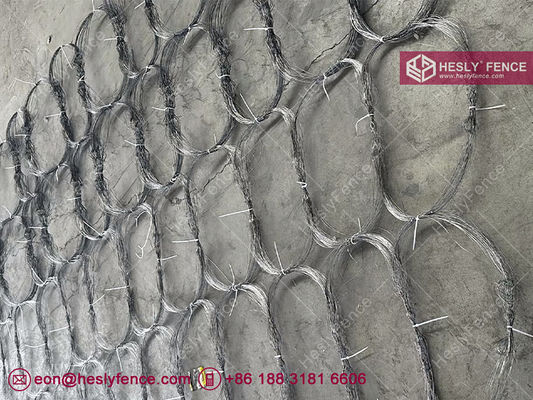 10X10m MZP Putanka, 0.5/0.6/0.8/0.9mm diamètre de fil, MZP HeslyFence Chine vente de l'usine de fil de fer enchevêtrée fournisseur