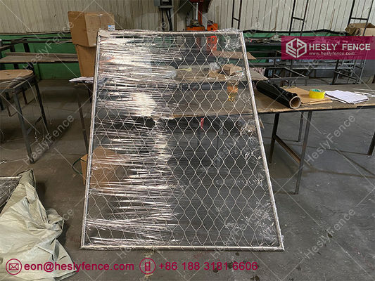 HESLY Helideck Réseau de sécurité de périmètre Réseau de câble en acier inoxydable 316L 110kg CAP test de charge de chute 2.4mm fil fournisseur