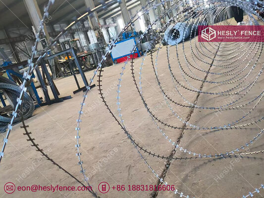 BTO-10 Concertina Razor Wire Coil, Coil de diamètre de 600 mm, fil d'acier galvanisé à chaud, marque HESLY, exportateur chinois fournisseur