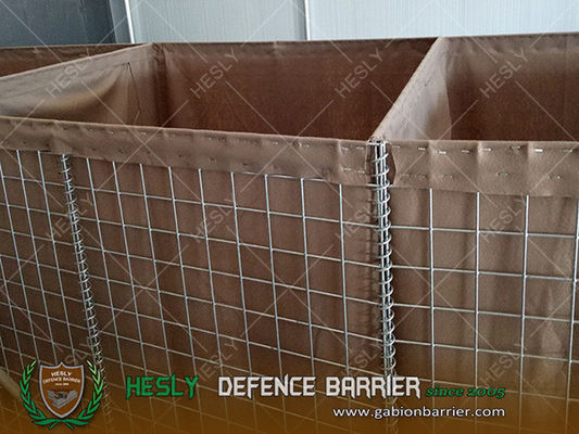 Mure de la barrière militaire de défense du Soudan avec géotextile de couleur beige fournisseur