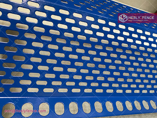 30% ratio d'ouverture Pare-vent | Longueur 3m | Revêtement en poudre bleu RAL5005 - Ventes d'usine Hesly Fence fournisseur