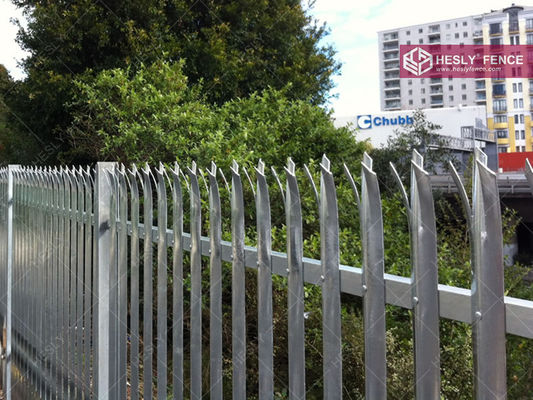 Clôture de palissade en acier fournisseur