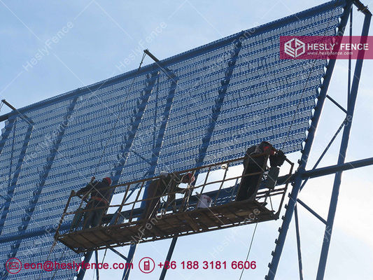 Système de clôture à ventilation de 10 m de haut 1.0 mm triple-peak 900 mm x 3000 mm couleur bleue HeslyFence Chine fournisseur