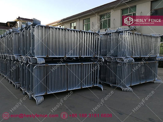 1.1 x 2.2m Briadge Feet Crowd Barrier (usine chinoise) Barricade pour piétons en acier galvanisé fournisseur