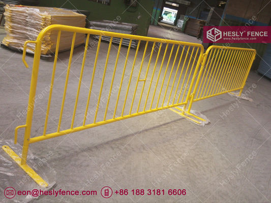 Barrière de contrôle de foule | Hauteur 1,1 m | Revêtement en poudre jaune | Pieds plats en acier | China Hesly Fence fournisseur