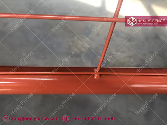 Panneaux de clôture temporaire orange thermolaqué, 2,1 m de haut, 2,4 m de large, usine de clôtures métalliques en Chine fournisseur