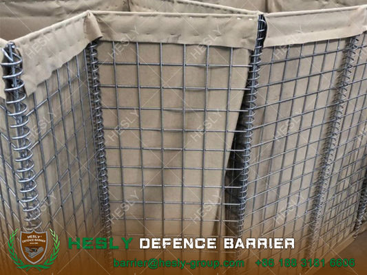 La Somalie, une barrière défensive de 1,37m de haut x 1,06m de large, géotextile brun brun. fournisseur