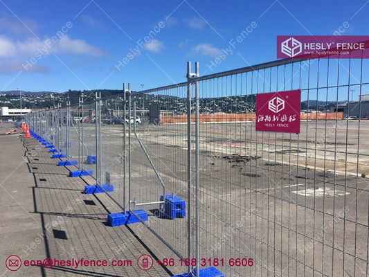 Panneaux de clôture temporaire H 2,0 m, L 2,5 m | Revêtement galvanisé de 42 µm | Pieds en plastique bleus | HeslyFence _ Chine fournisseur