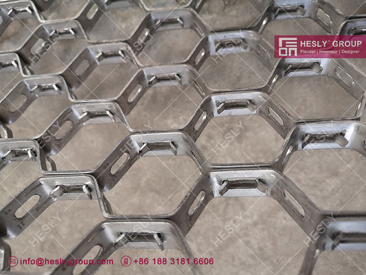 AISI 310S Maillage hexagonal avec lances 1 ¢ et 3⁄4 ¢ épaisseur. fournisseur