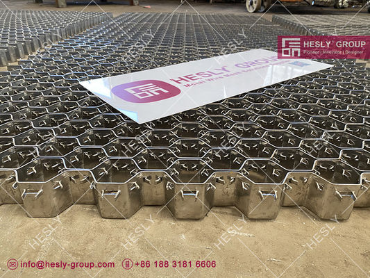 AISI 310S Maillage hexagonal avec lances 1 ¢ et 3⁄4 ¢ épaisseur. fournisseur