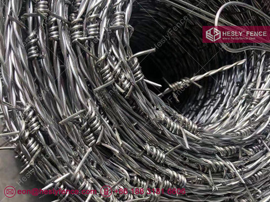 Fil de fer barbelé à double torsion | Fil de fer barbelé galvanisé 12X14# fournisseur